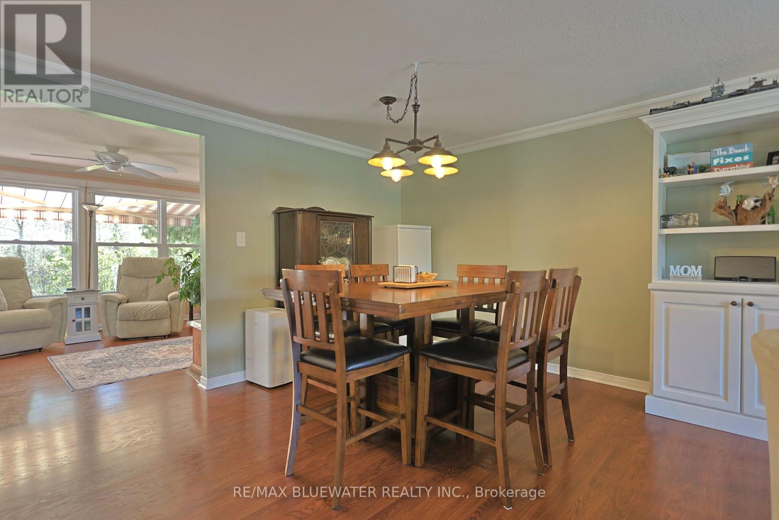 350 SHANNON BOULEVARD - 18