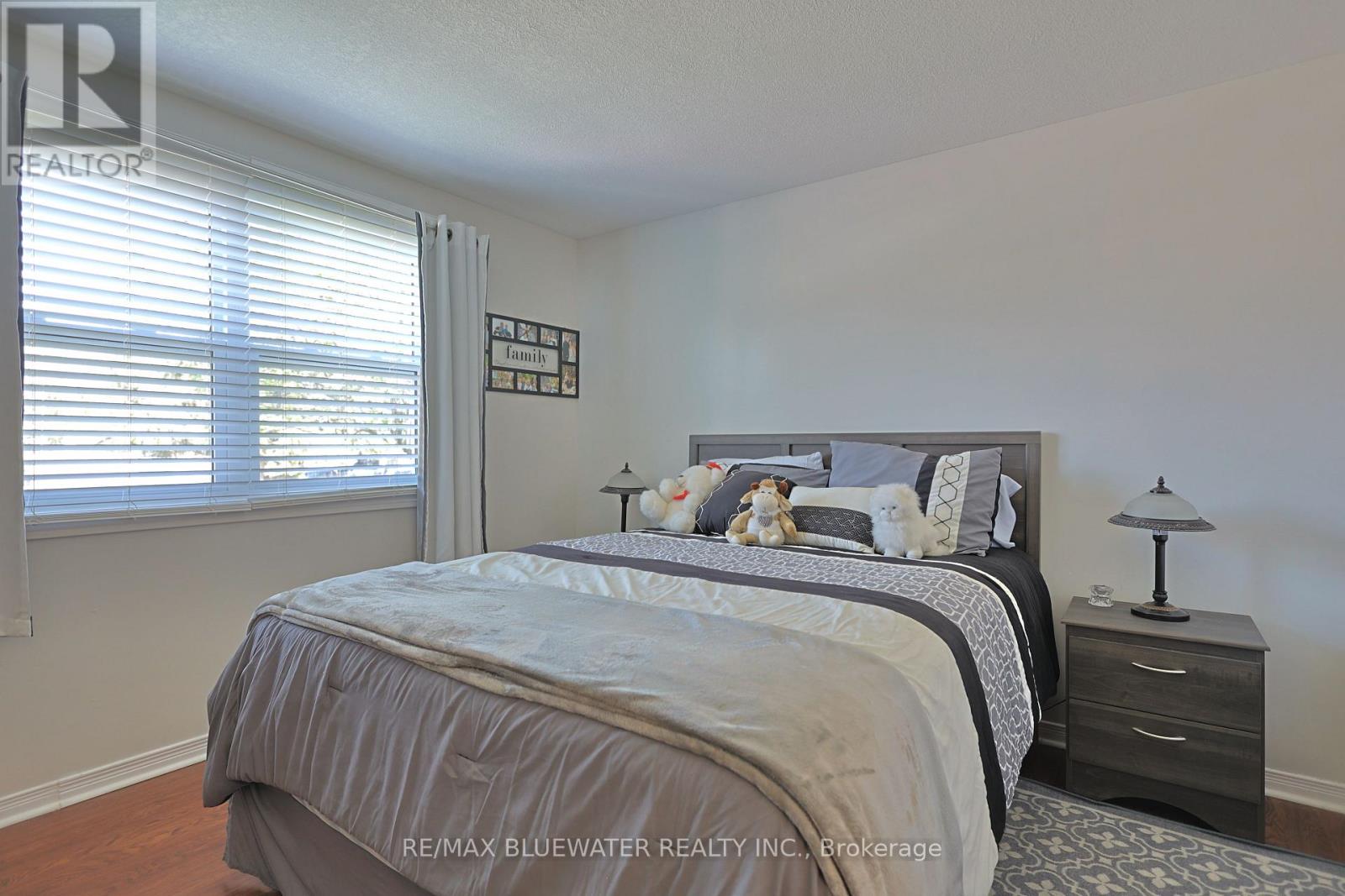 350 SHANNON BOULEVARD - 32