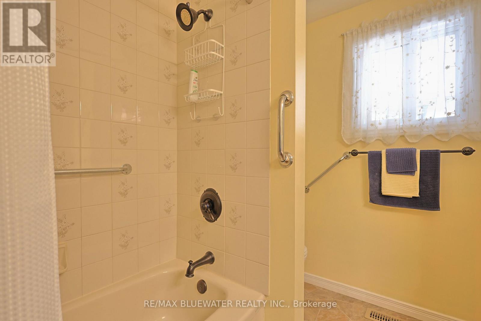 350 SHANNON BOULEVARD - 35