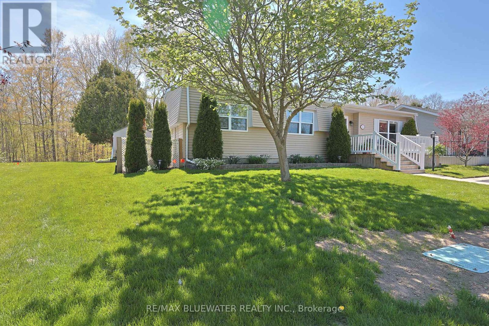 350 SHANNON BOULEVARD - 9