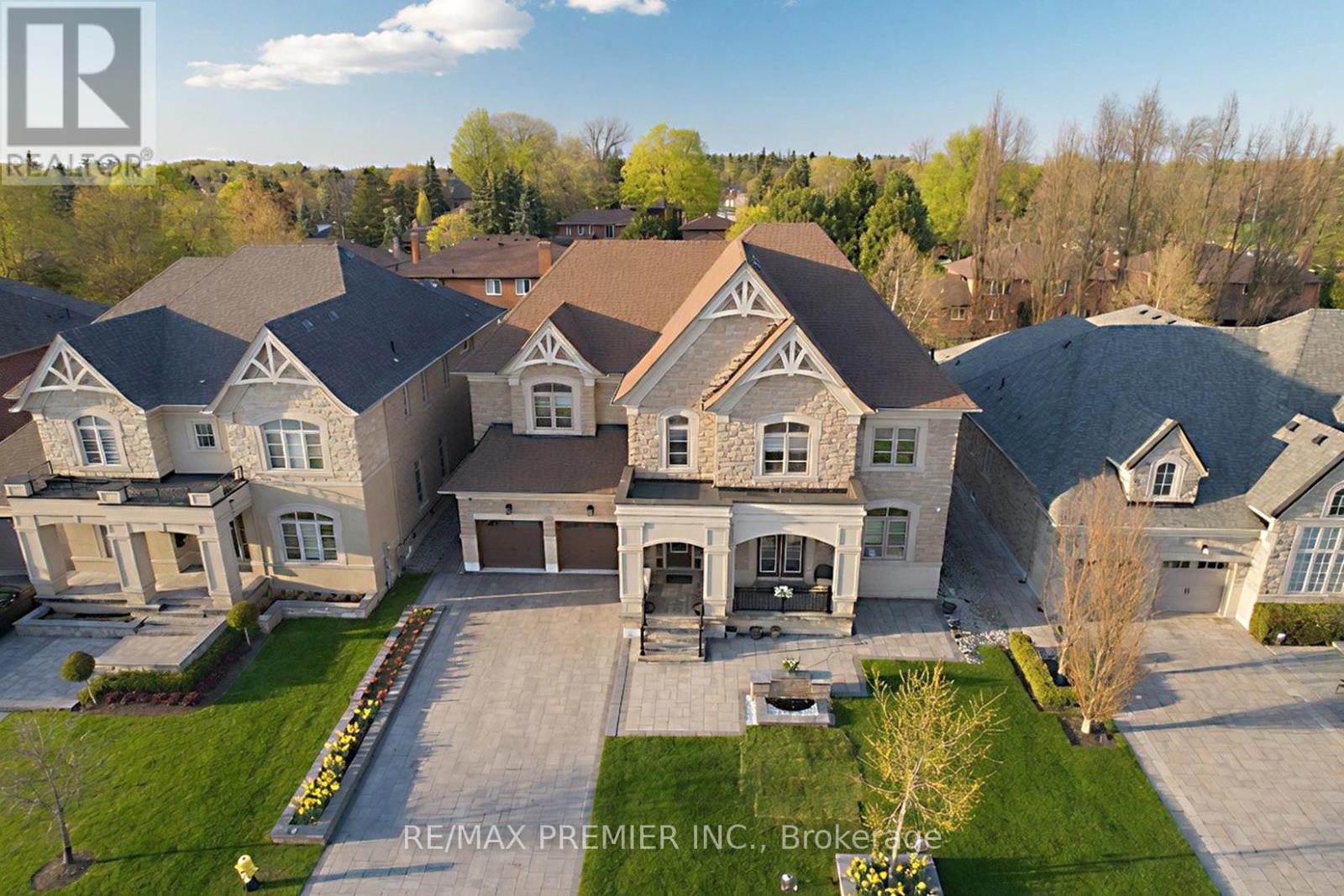 95 SARRACINI CRESCENT - 3