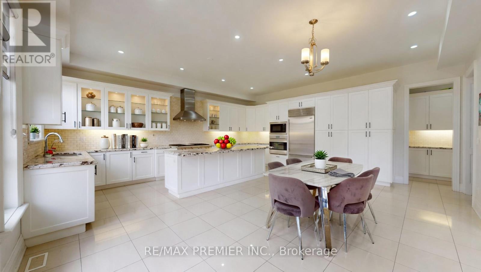 95 SARRACINI CRESCENT - 13