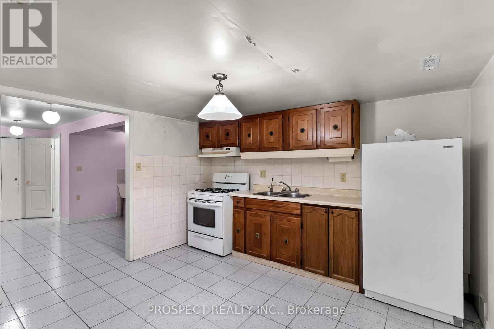 9 WHEATLEY ROAD - 35