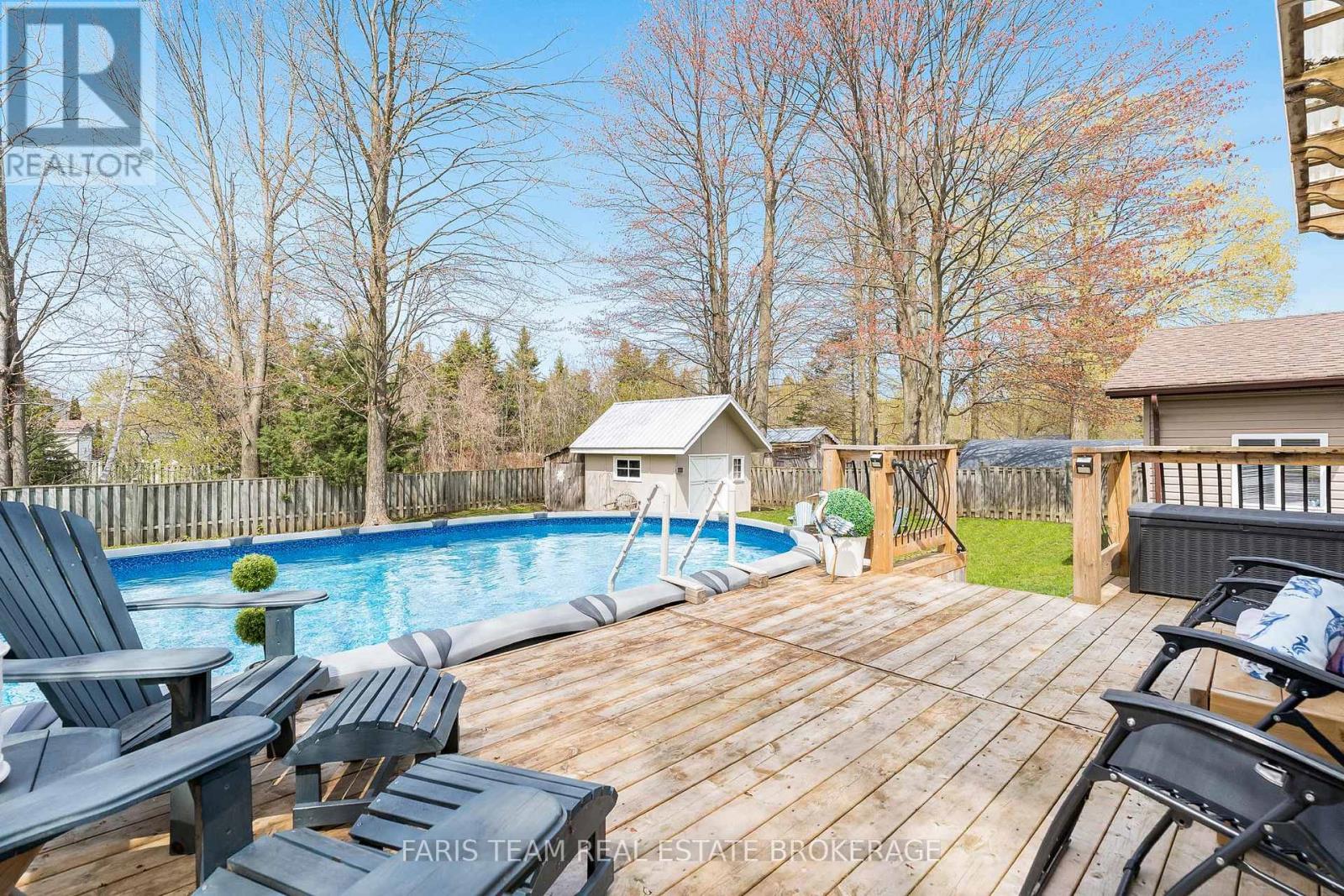 730 TRINITY STREET - 34