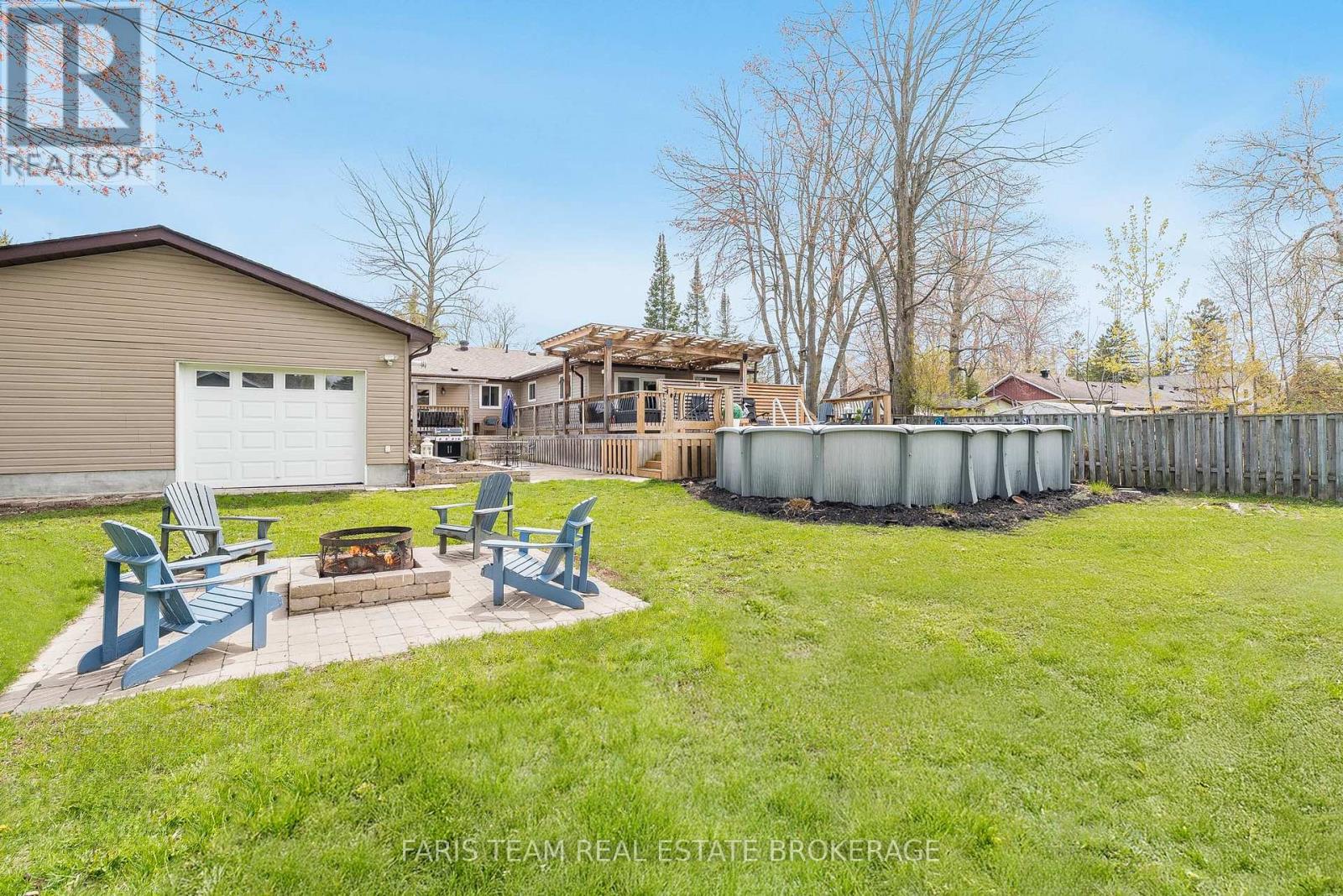 730 TRINITY STREET - 42