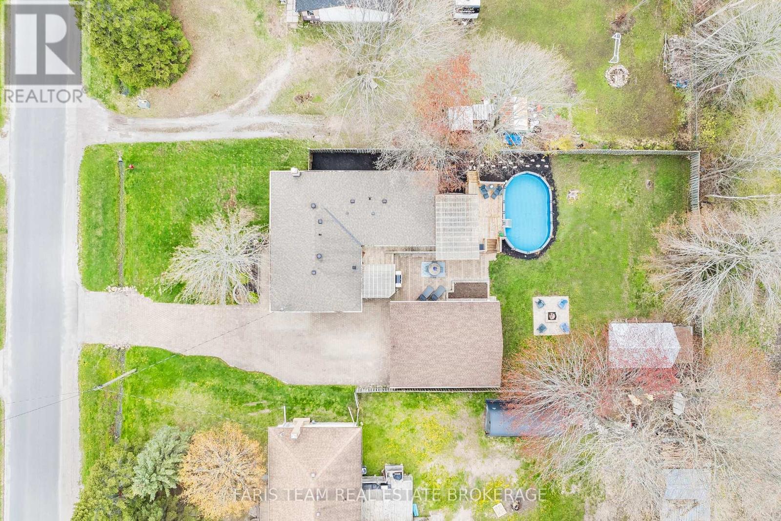 730 TRINITY STREET - 45