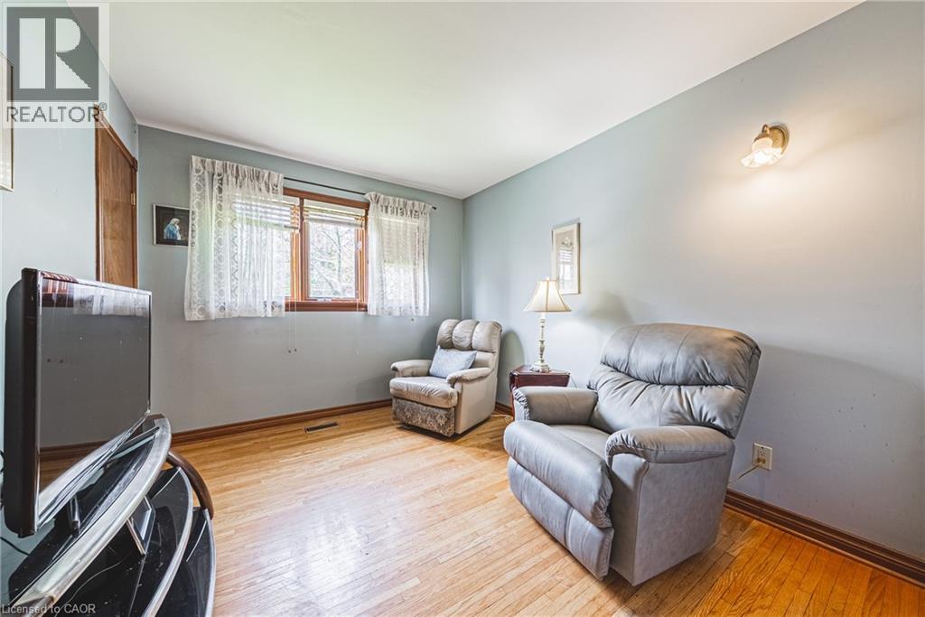 2218 GHENT Avenue, Burlington, Ontario, L7R1Y7 — Photo 12