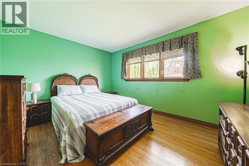 2218 GHENT Avenue, Burlington, Ontario, L7R1Y7 — Photo 16