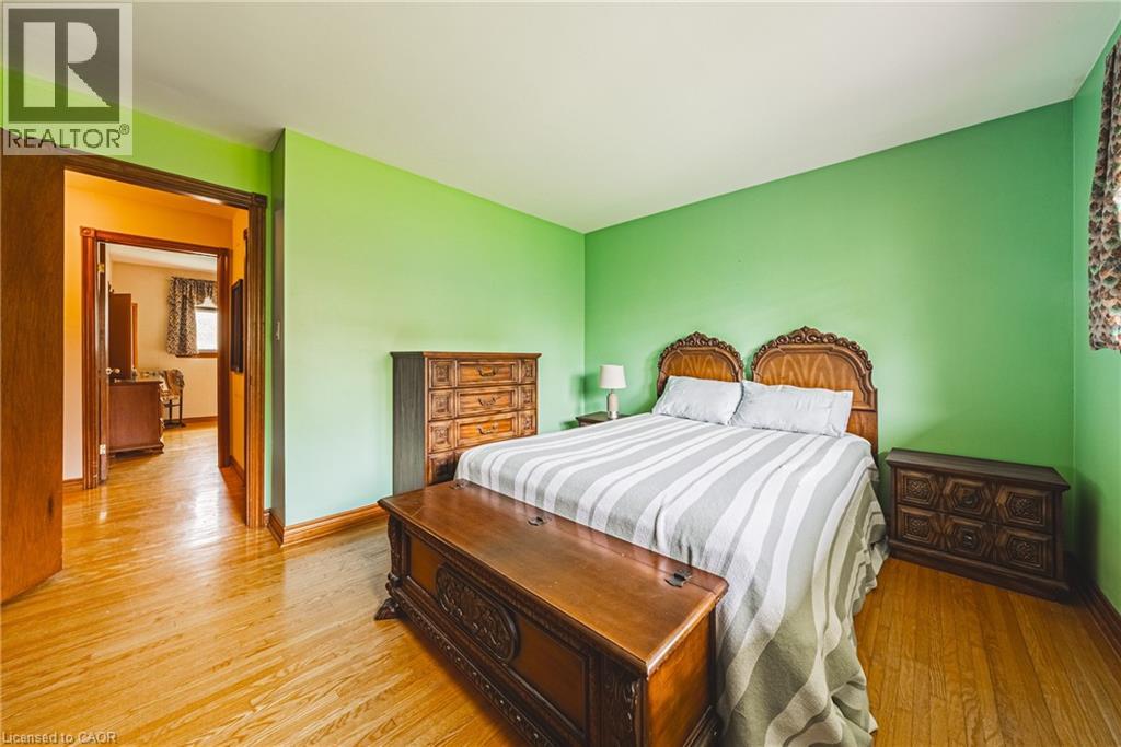 2218 GHENT Avenue, Burlington, Ontario, L7R1Y7 — Photo 17
