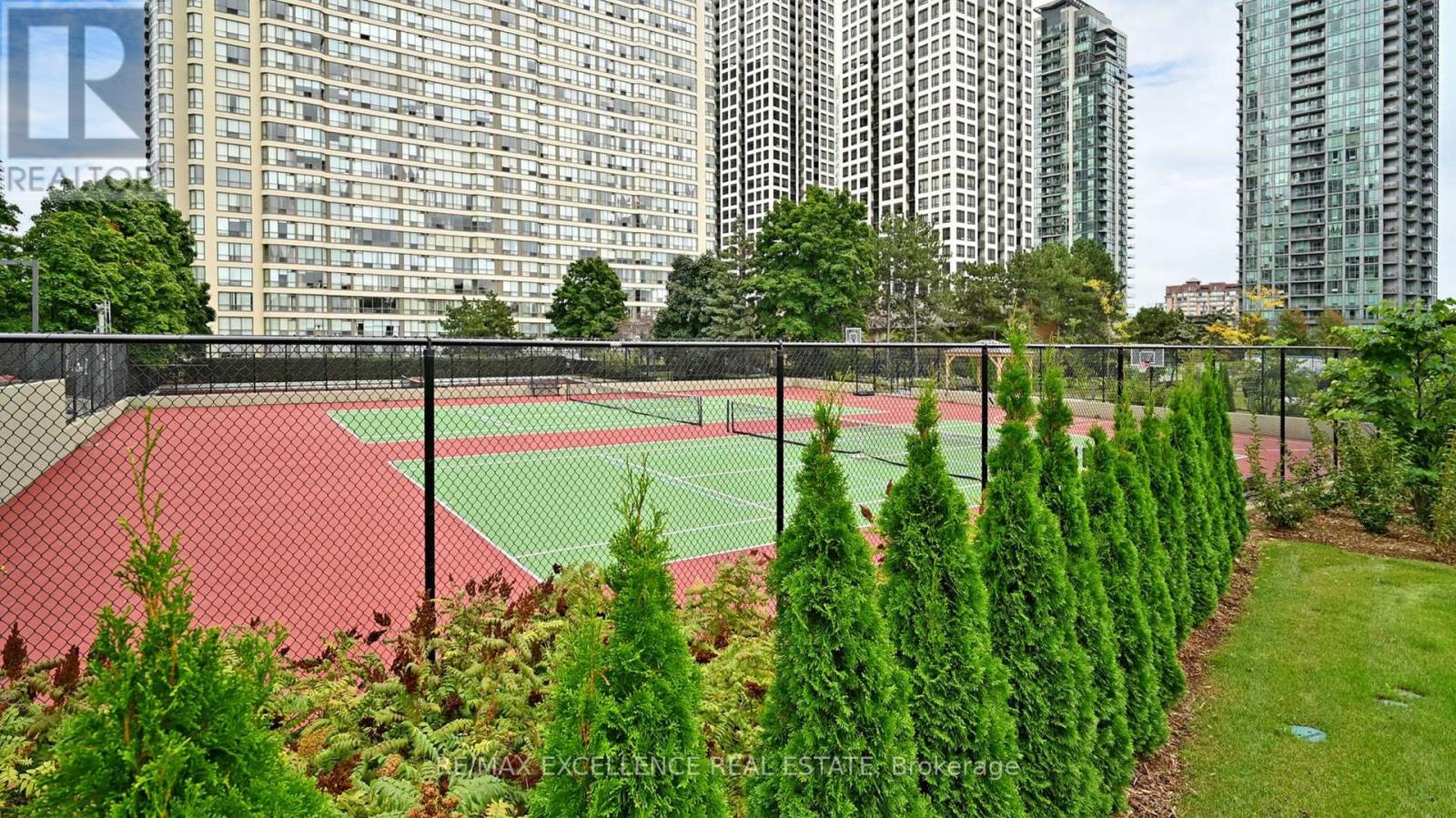 #1504 3605 KARIYA DRIVE - 42