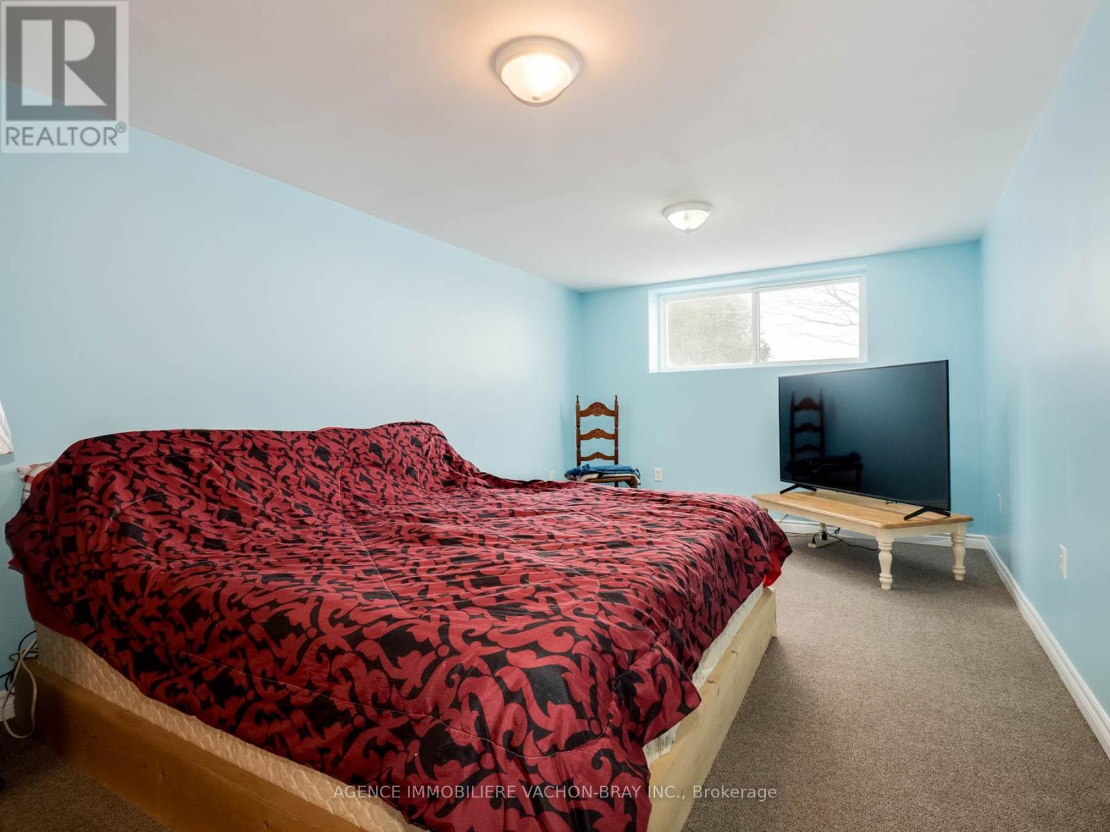 21237 CONCESSION 6 ROAD - 23