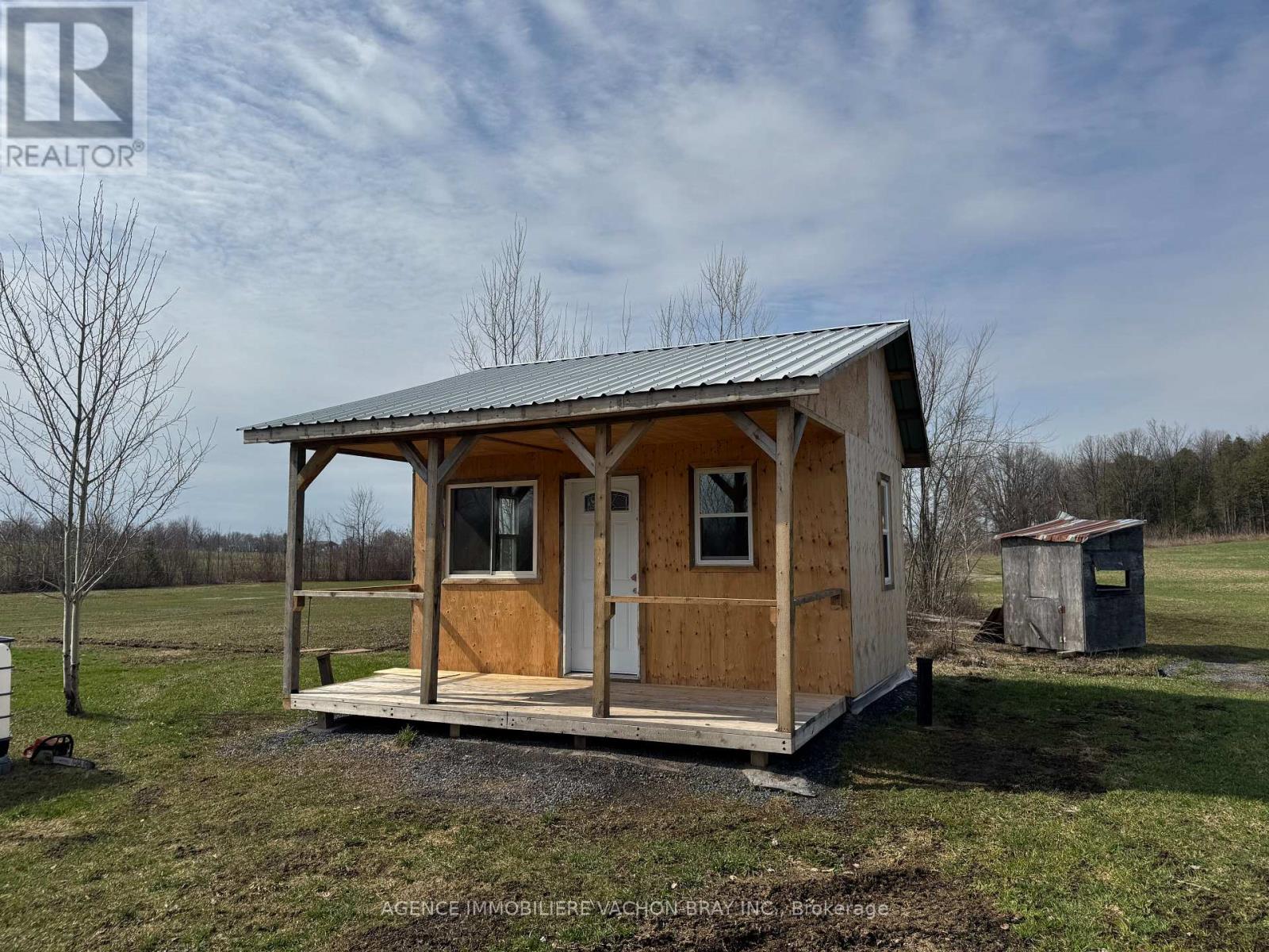 21237 CONCESSION 6 ROAD - 8