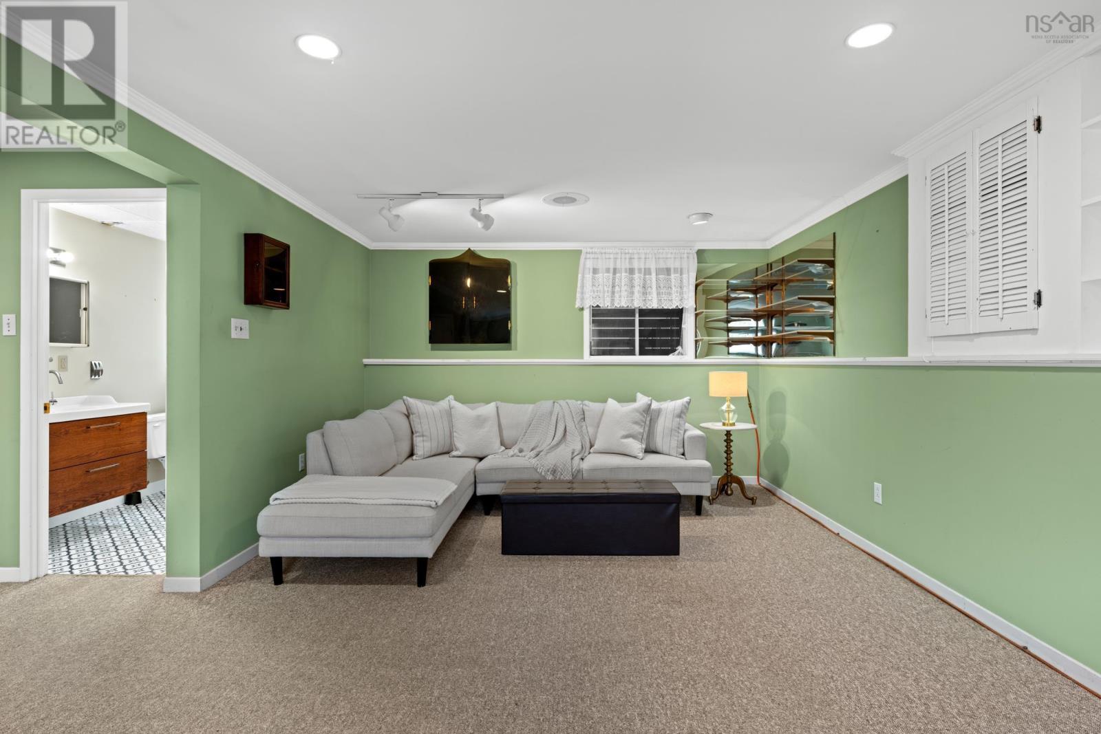 Property 22 of 39 of 91 Cavalier Drive