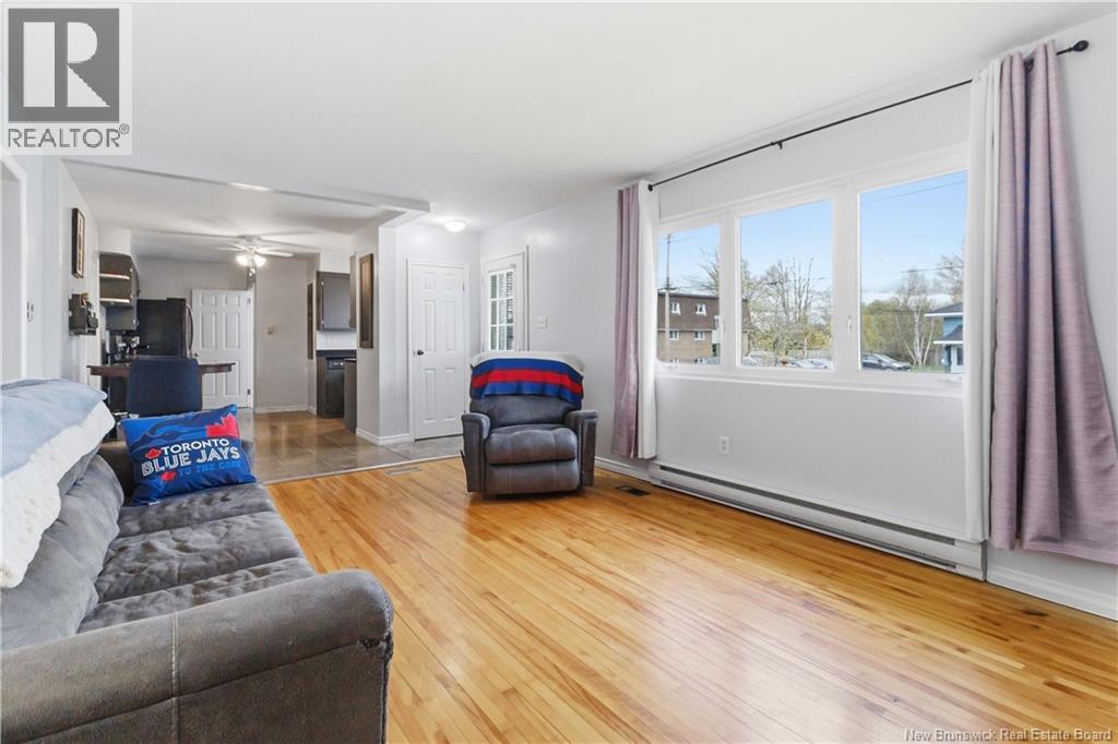 29 Eighth Street - 10