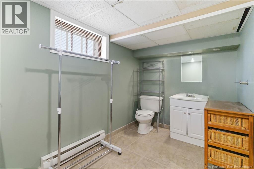 29 Eighth Street - 27