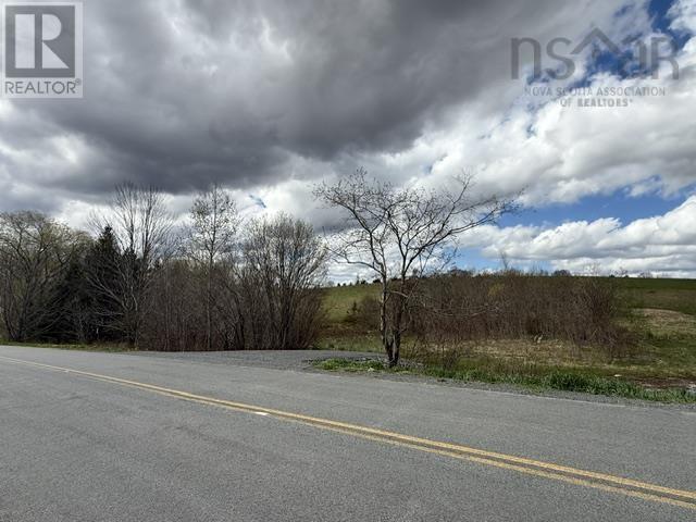 Property 3 of 7 of Lot 8A Avondale Cross Road
