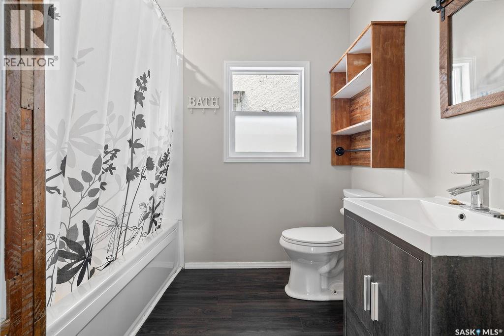 1171 Montague STREET - 16