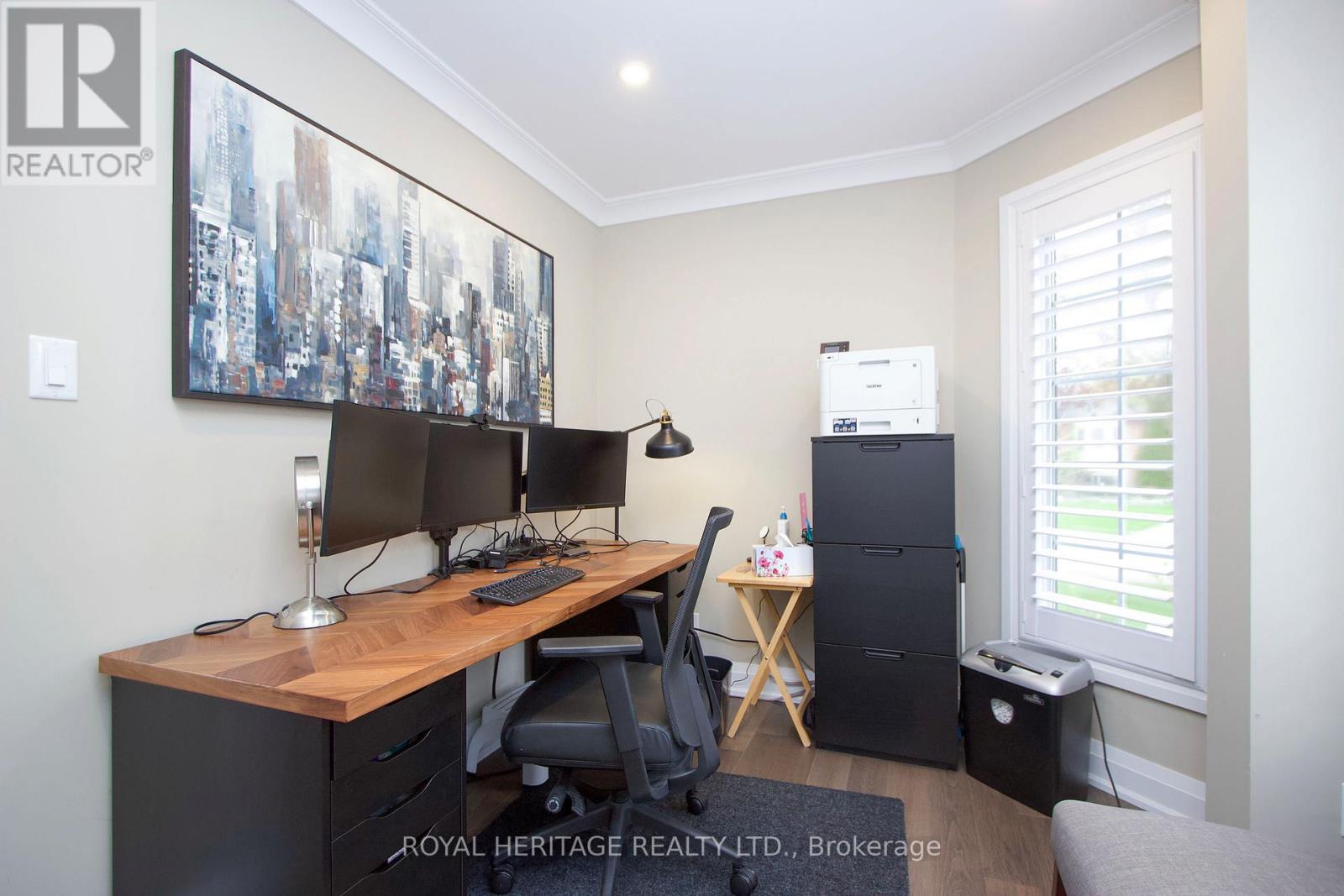 27 CLOVELLY DRIVE - 20