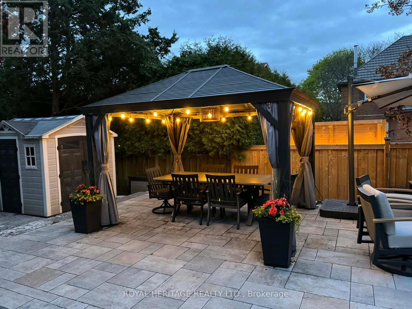 27 CLOVELLY DRIVE - 45