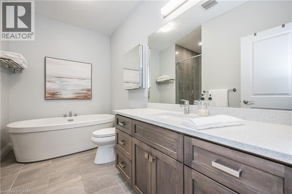 114 WOODBERRY Crescent - 24