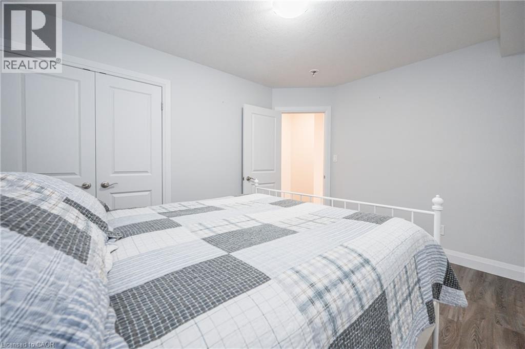 114 WOODBERRY Crescent - 32
