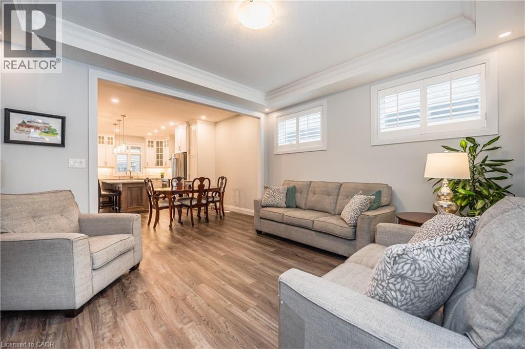 114 WOODBERRY Crescent - 8