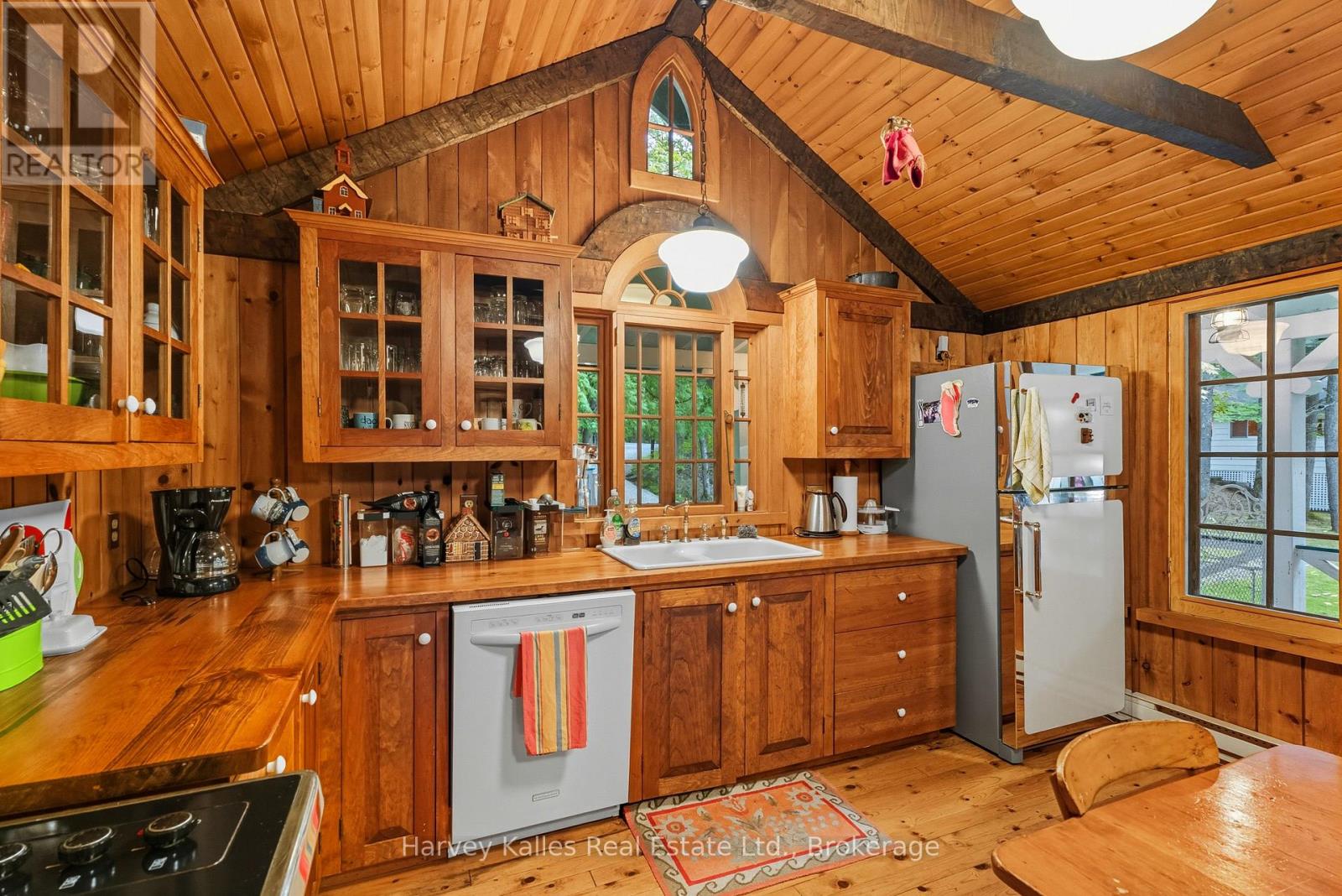 #22 1052 LONGHURST ROAD - 17