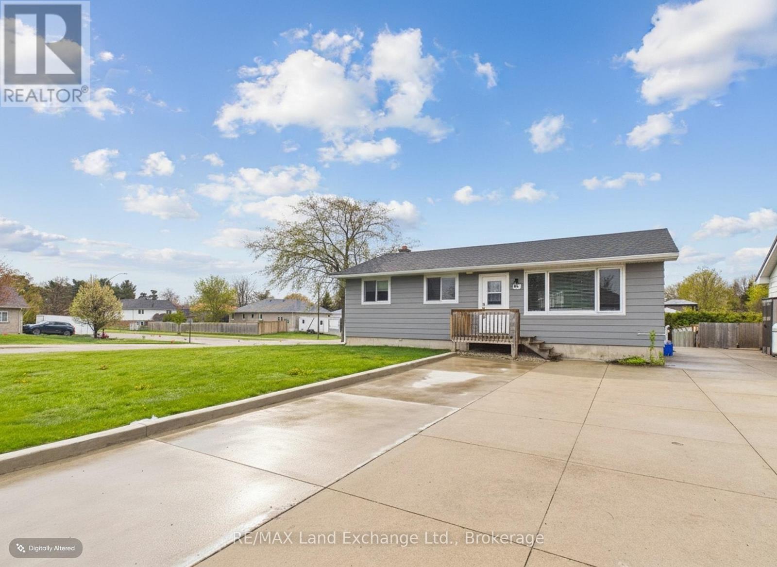 490 ST ALBERT STREET - 1