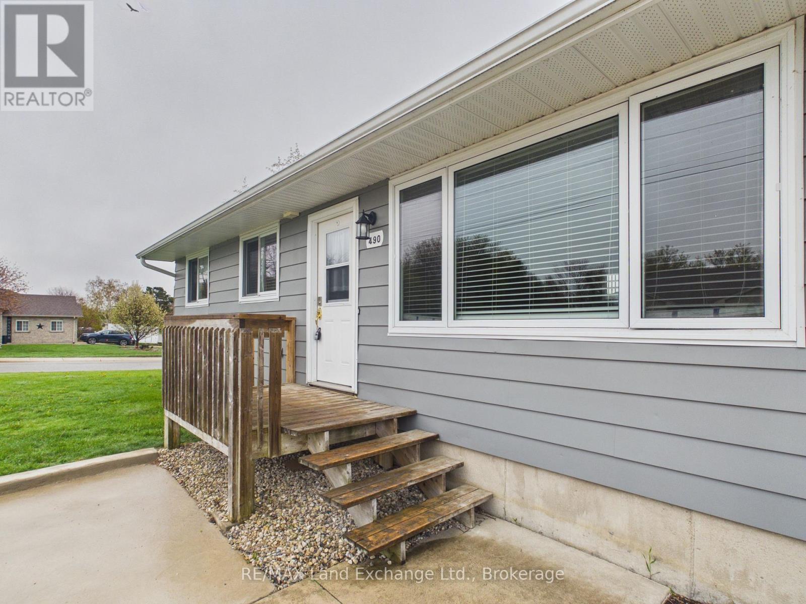 490 ST ALBERT STREET - 17