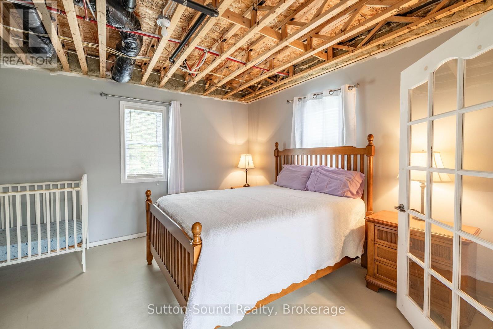 21 CARDINAL AVENUE - 27