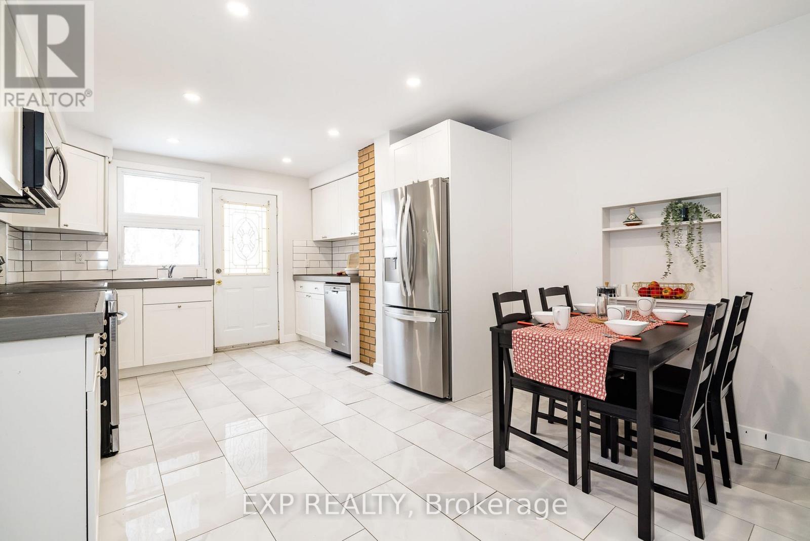 2196 PLESSER STREET - 10