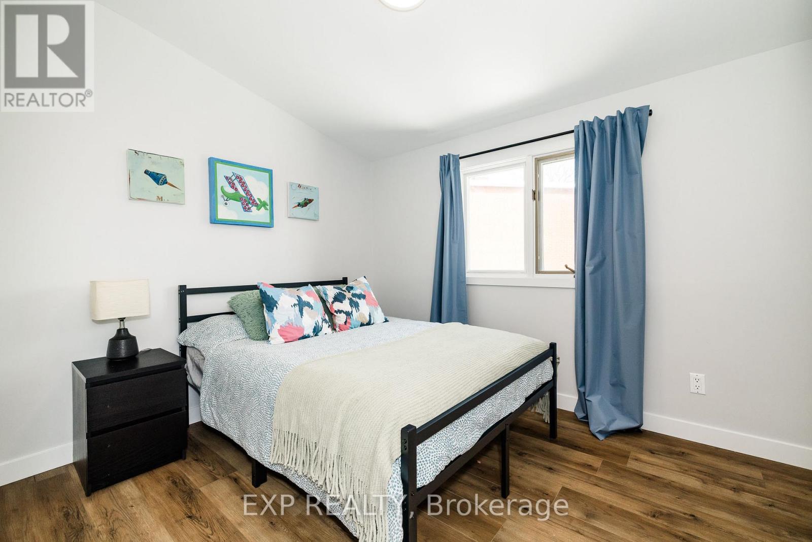 2196 PLESSER STREET - 20