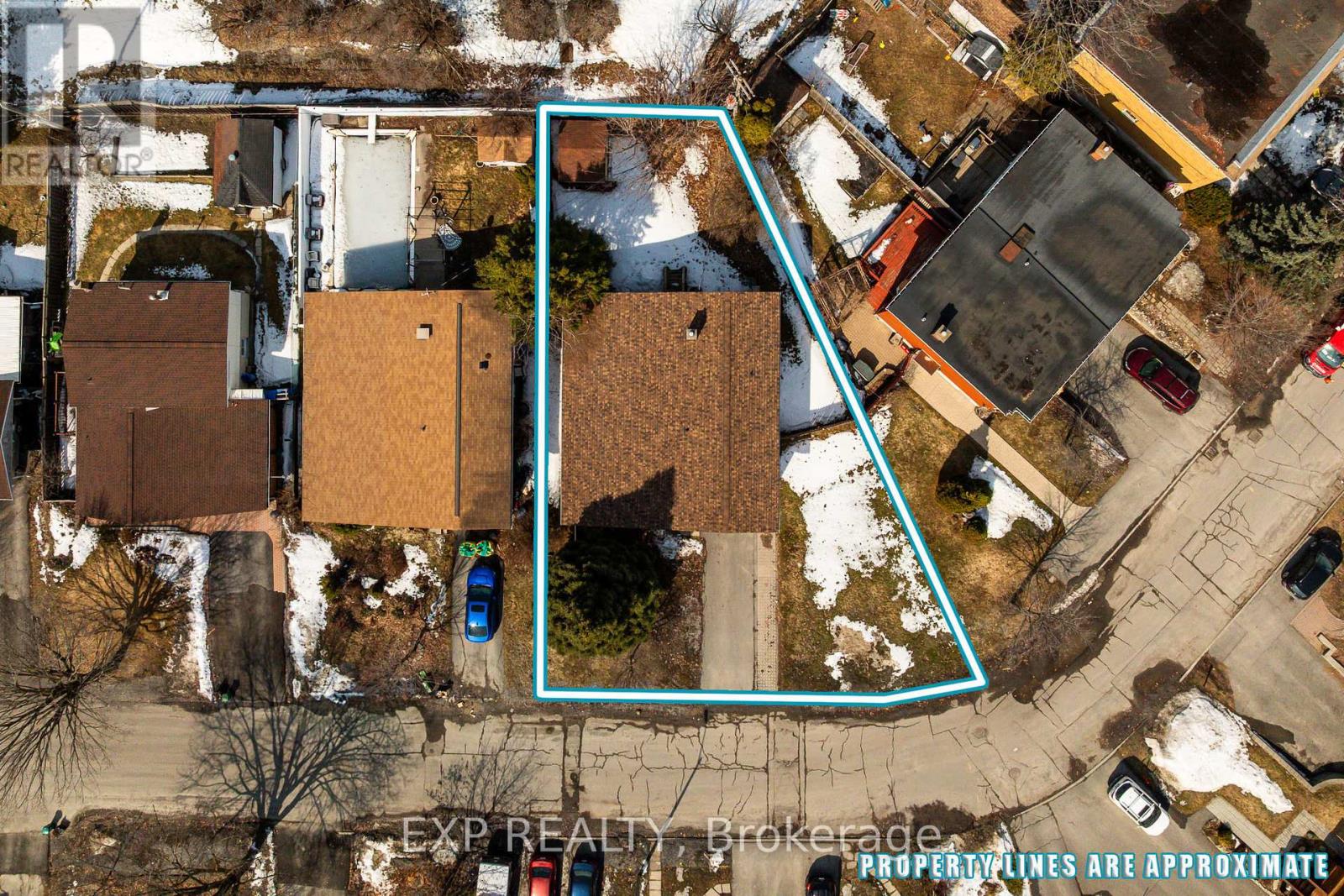 2196 PLESSER STREET - 30