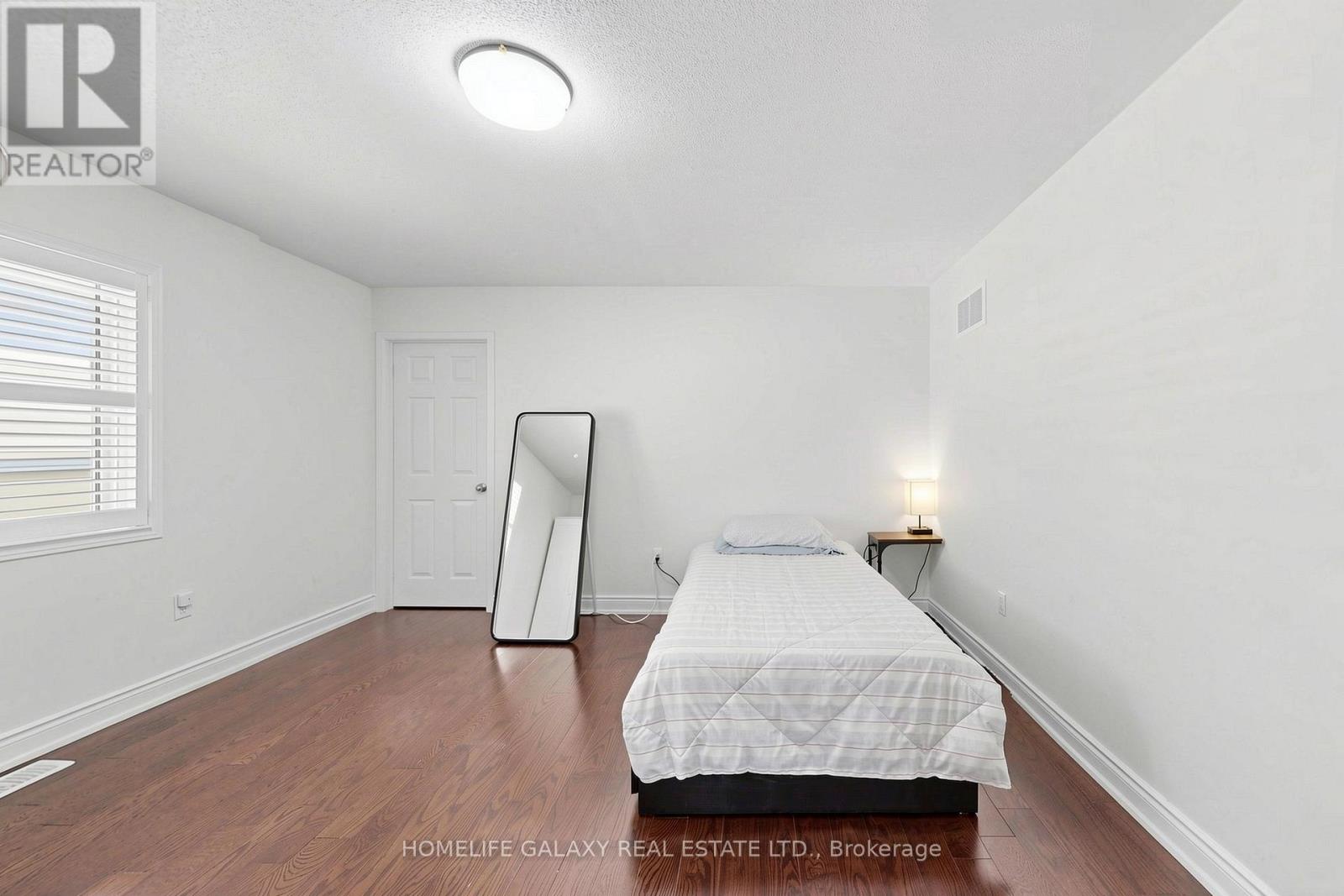 1871 ARBORWOOD DRIVE - 29