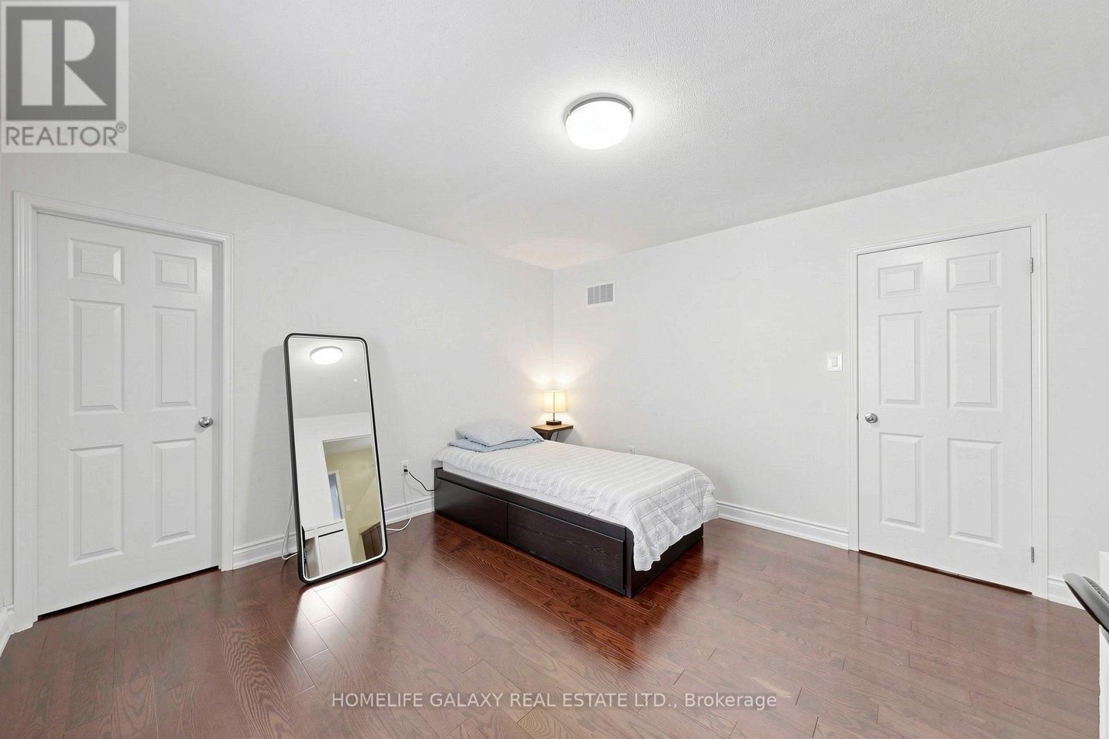 1871 ARBORWOOD DRIVE - 30
