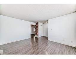 Bedroom - 9623/9625 73 Av Nw Nw, Edmonton, AB T6E1B3 Photo 11