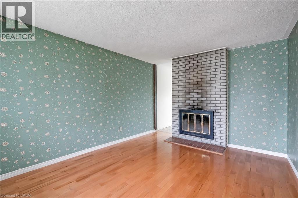 2463 BRIDGE Road, Oakville, Ontario, L6L2G9 — Photo 4