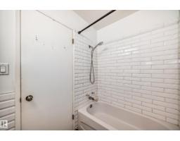 9623/9625 73 Av Nw Nw, Edmonton, AB T6E1B3 Photo 27