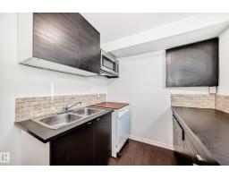 9623/9625 73 Av Nw Nw, Edmonton, AB T6E1B3 Photo 37
