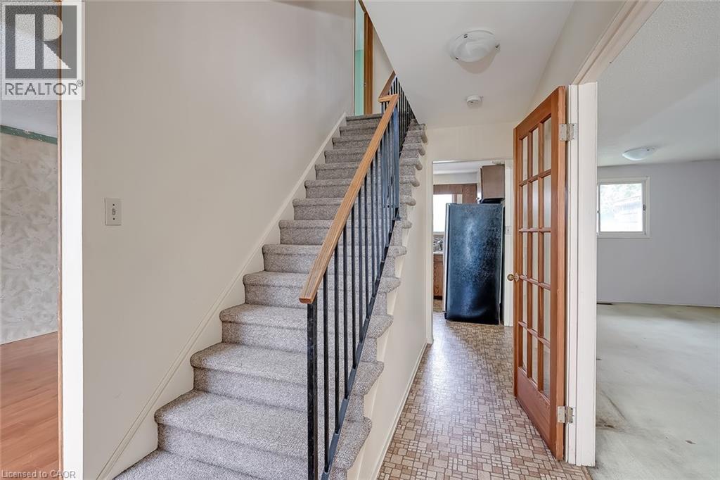 2463 BRIDGE Road, Oakville, Ontario, L6L2G9 — Photo 6