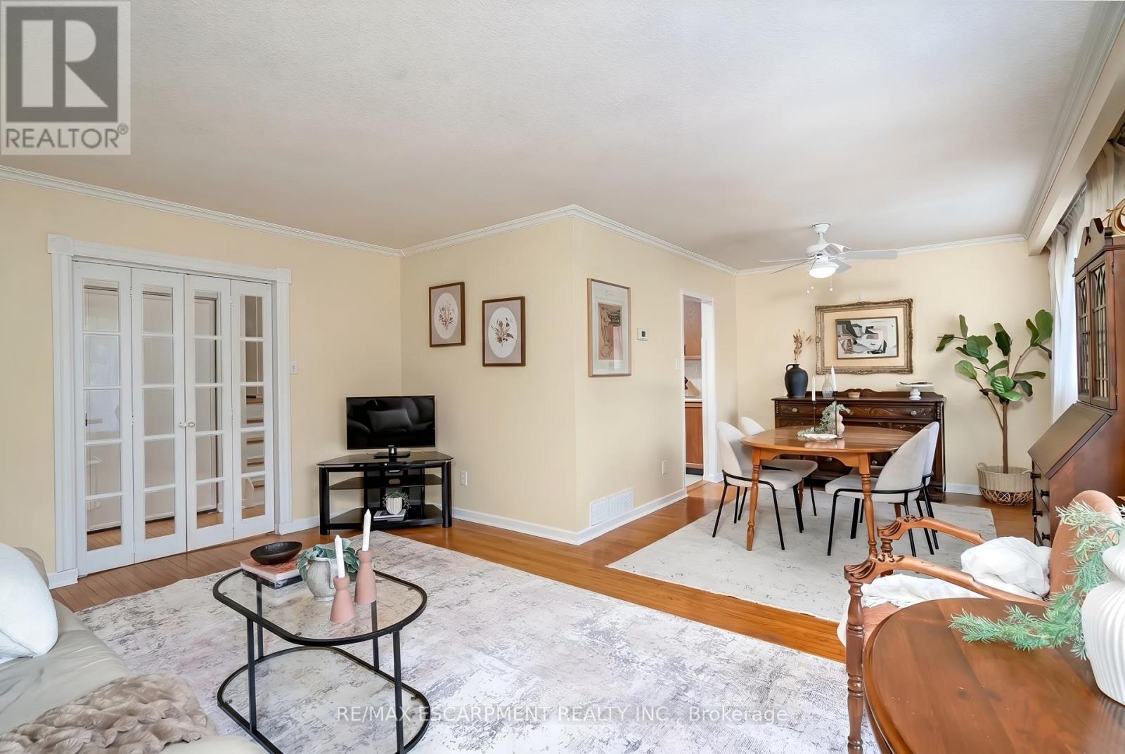 652 ARDLEIGH CRESCENT - 17