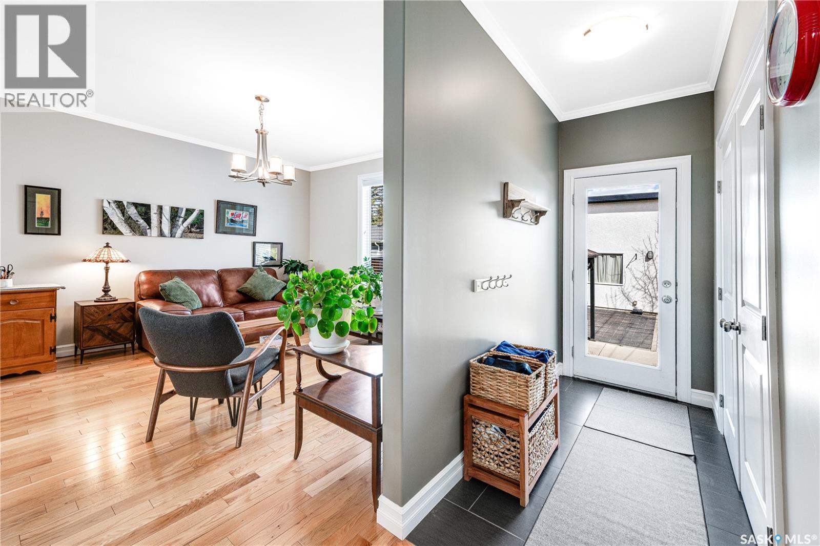 2123 York AVENUE - 14
