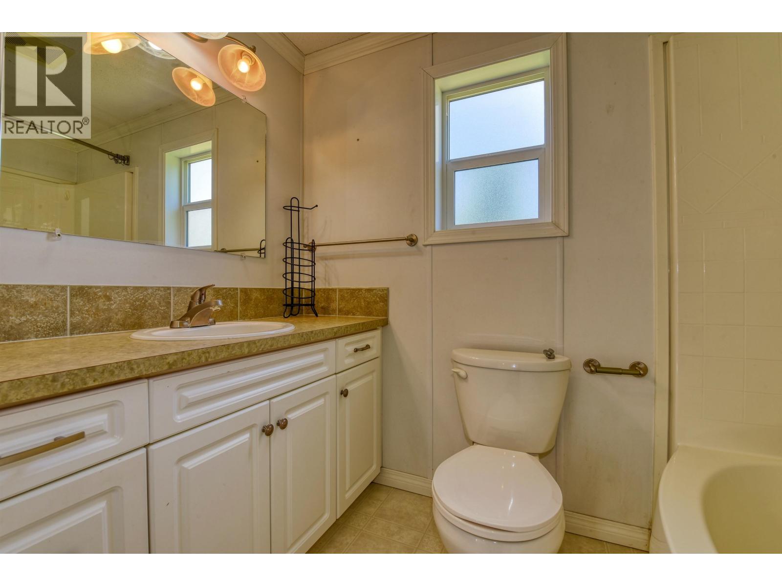 #C 1613 SOUTH LAKESIDE DRIVE - 11