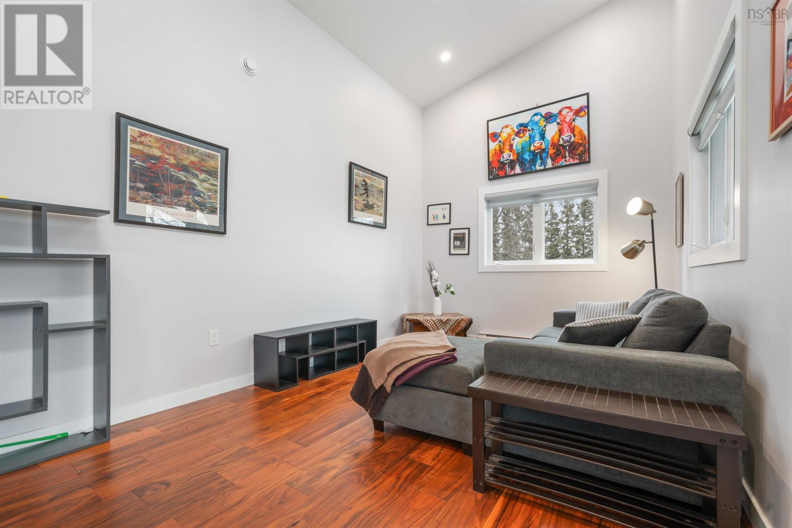 Property 18 of 48 of 14 Dawson Street