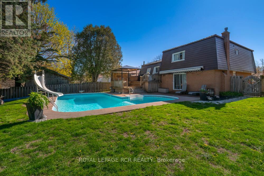 71 MORGANDALE CRESCENT - 39