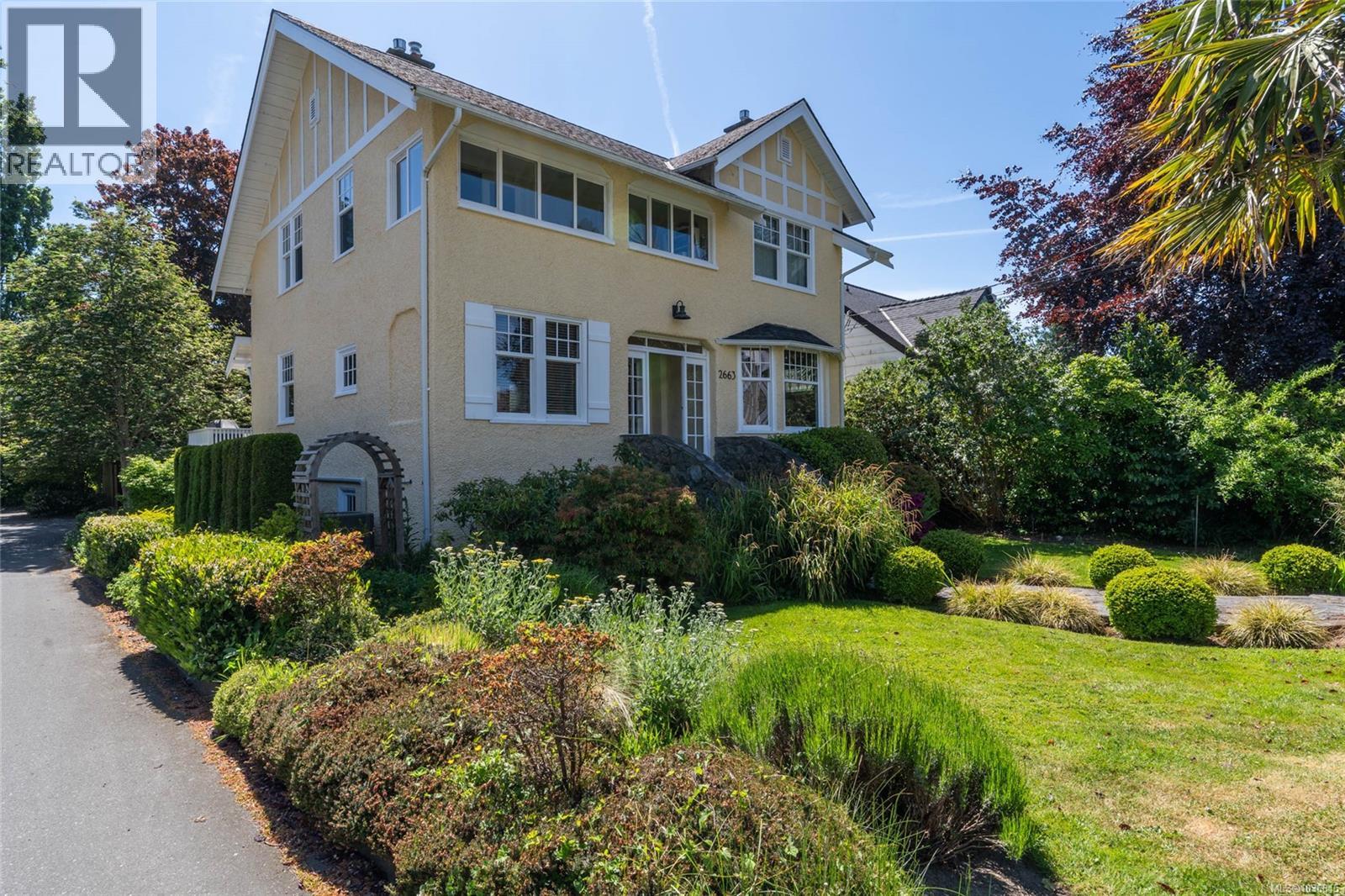2663 Orchard Ave - 2