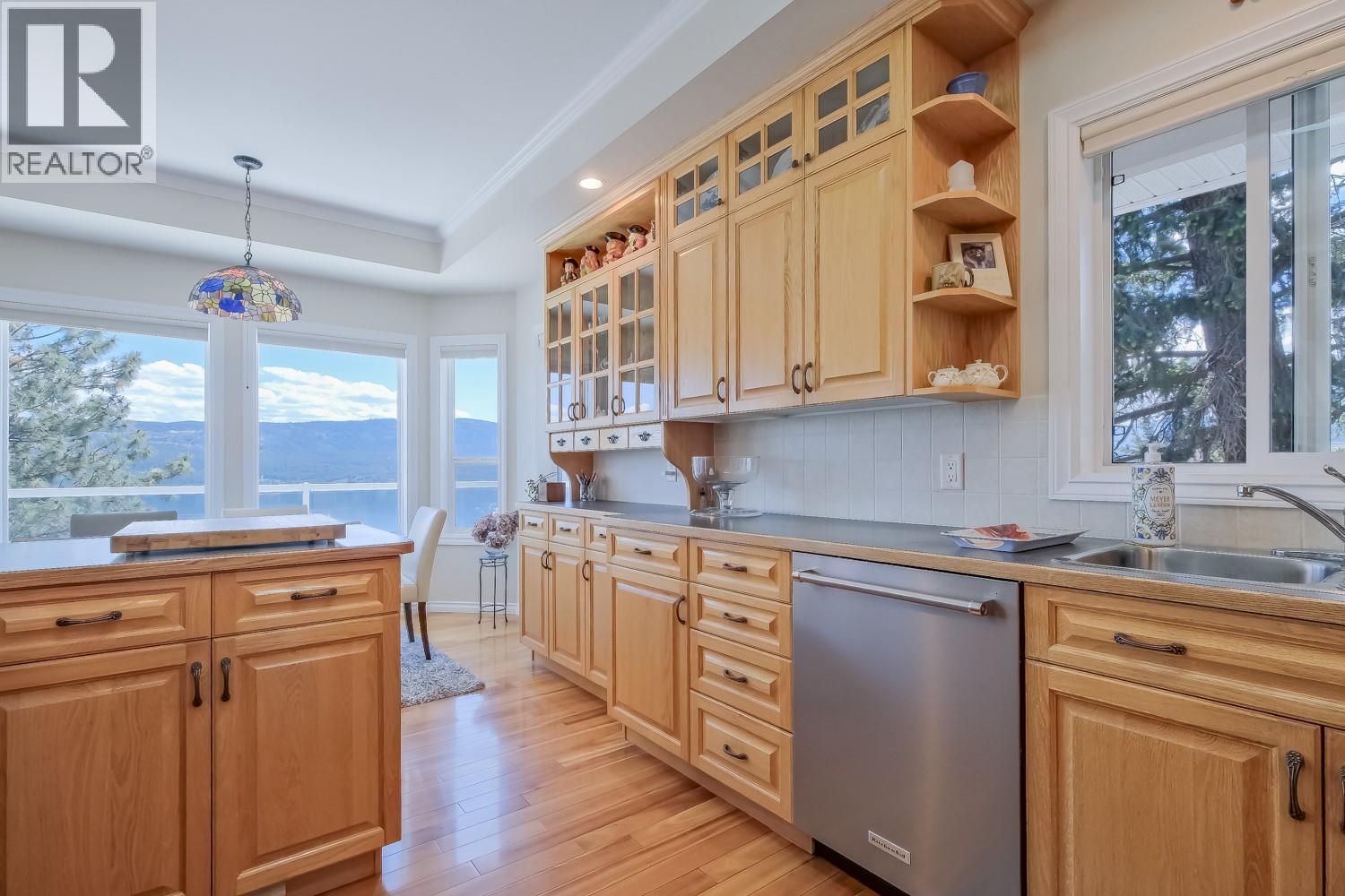 10309 Columbia Way - 10