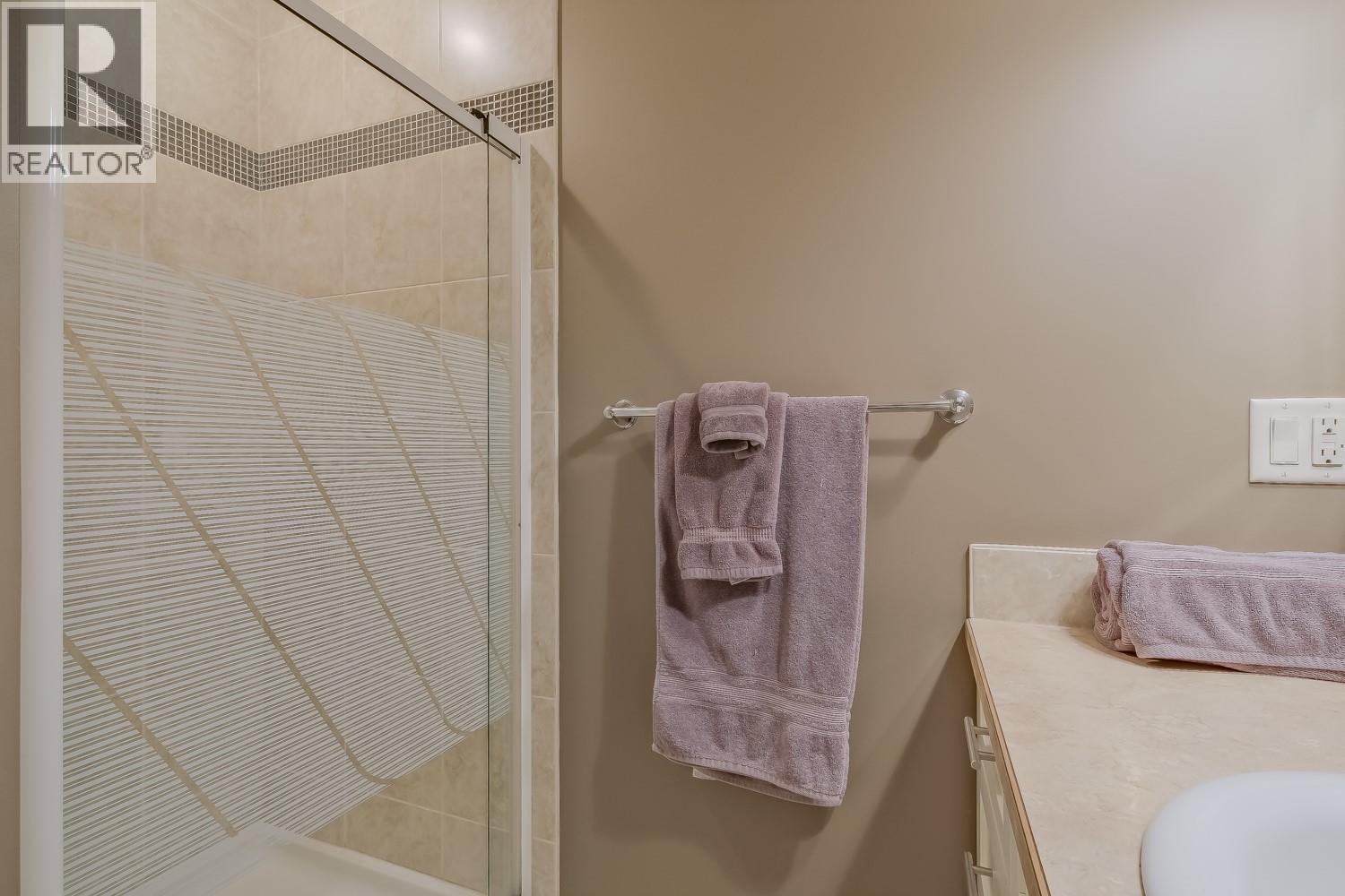 10309 Columbia Way - 38