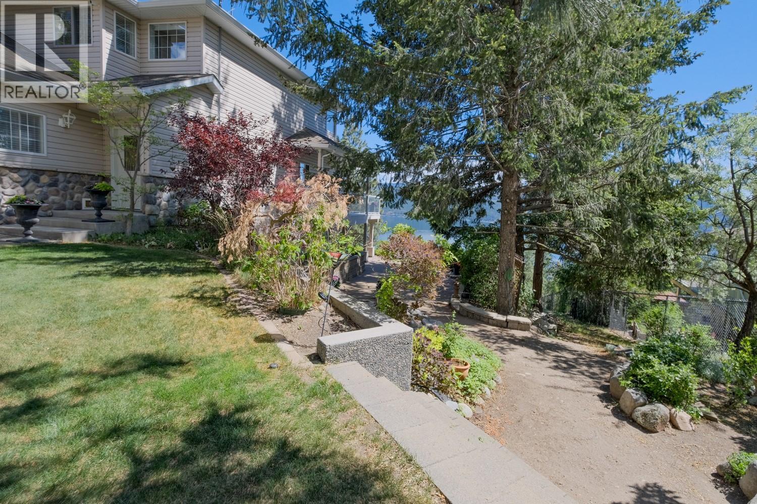 10309 Columbia Way - 47