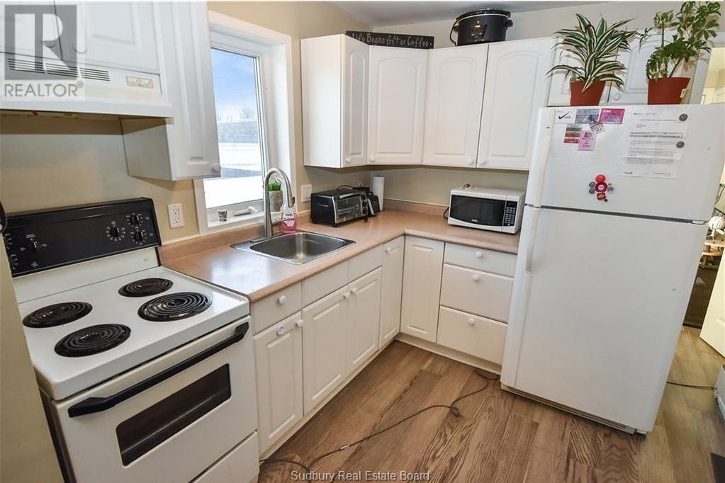 101-103 Young Street - 30
